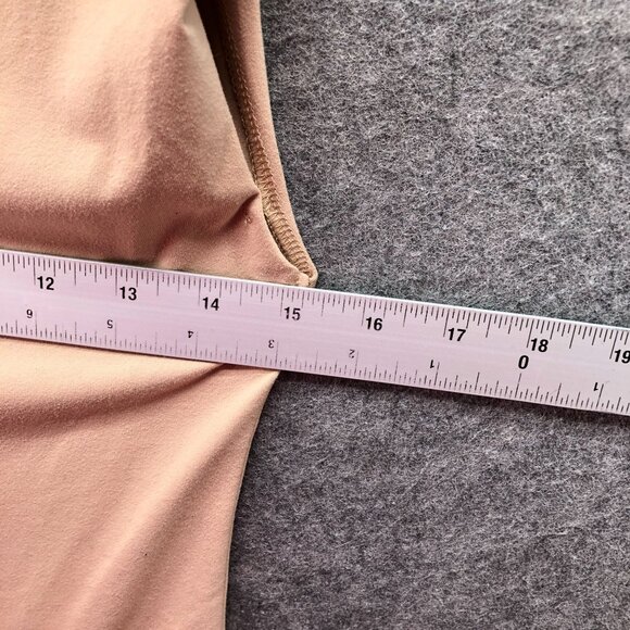 Abercrombie & Fitch Sleeveless Bodysuit Womens M Soft AF Tan Crewneck Padded - Picture 7 of 8
